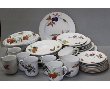 Quantity of Royal Worcester ' Evesham ' Dinner and Tea Ware including 3 Dinner Plates, 6 Side Plates, 6 shallow bowls, lidded
