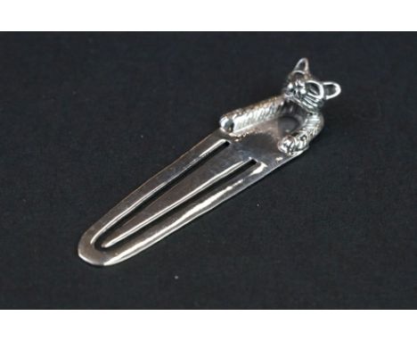 Silver bookmark with cat finial 