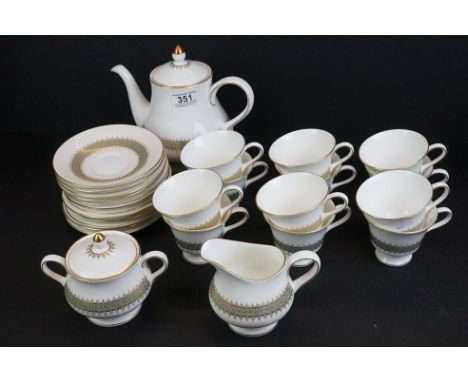 A Wedgwood Argyll pattern R4448 tea set to include teapot, cups &amp; saucers, cream jug and sugar bowl..etc.. 