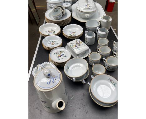 A Large collection of Spode 'Y4973 Queen's Bird' tea/ coffee/ dinner service. 