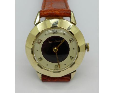 A gentleman's 10ct gold filled Jaeger-LeCoultre wristwatch, cal 480CW, with possibly refurbished dial