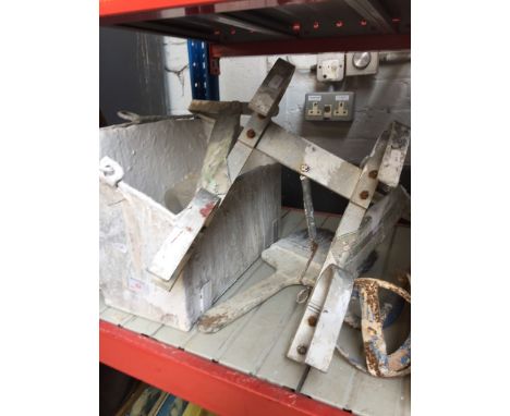 LADDER STAN D-OFF AND PAINTERS ITEMS