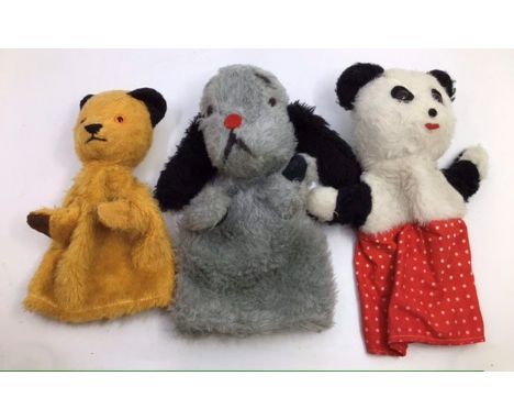 Chad Valley Sooty, Sweep and Sue hand/glove puppets . 1950/60’s. Good condition, Sweep has working squeaker.