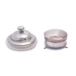 A George V silver trinket box, maker Mappin & Webb, Birmingham,