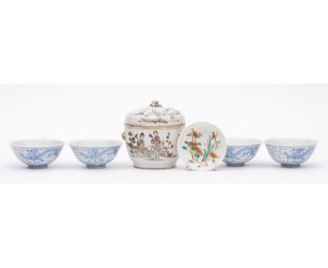 A mixed group of Chinese porcelain: comprising a deep dish with incised peony decoration under a dark celadon glaze, 25.5cm d