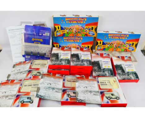 Oxford Diecast - A collection of 15 Oxford Diecast Metal vehicles including 12 Special Correspondent Vintage Die-Cast Vehicle