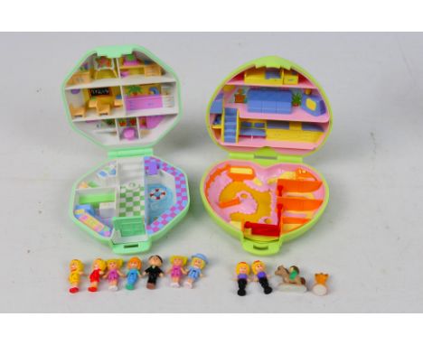 BlueBird - Polly Pocket - A pair of vintage Polly Pocket compact sets including Pony Club (1989) and School (1990). Both item