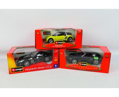 Bburago - Three boxed 1:18 scale diecast model cars from Bburago's 'Diamond Collection' series. Lot consists of Bburago #3491