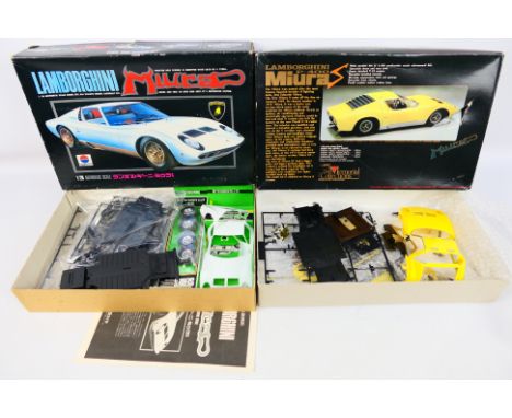 Nitto Kagaku -  The Memorial Collections - Two boxed vintage Lamborghini Miura plastic model kits in 1:20 scale. Lot consists