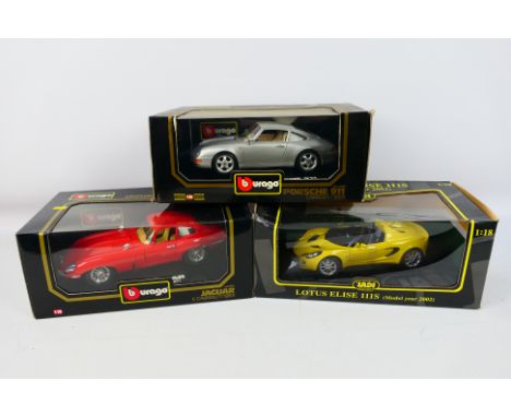 Jadi Model Craft - Bburago - Three boxed diecast 1:18 scale model cars, comprising of Jadi Modelcraft Lotus Elise 111S; Bbura