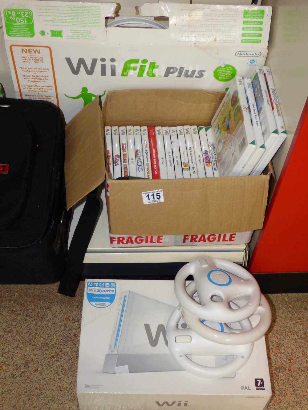 Wii SPORT & Wii FIT + ACCESSORIES