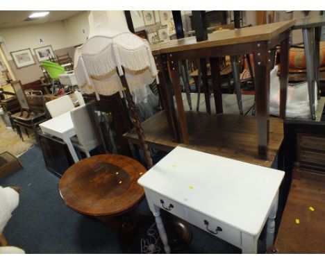 AN ITALIAN STYLE TABLE, OAK STANDARD LAMP AND A PAINTED TABLE (3)