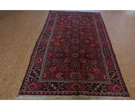   Tapijt, Tabriz 300 x 160 cm.        Tabriz carpet 300 x 160 cm.      