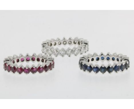   3 witgouden alliance ringen bezet met robijn, saffier en diamant  briljantslijpsel ca. 1.7ct. 10gr.        3 white gold rin