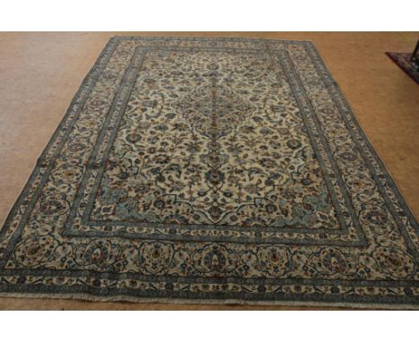   Tapijt, Keshan 338 x 248 cm.        Keshan carpet 338 x 248 cm.      