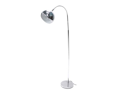 A chrome finish arched standard lamp, 146cm high.