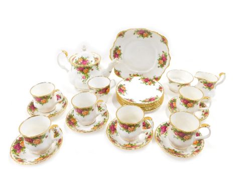 A Royal Albert Old Country Roses tea set, comprising teapot, milk jug, sugar bowl, seven cups, six saucers, six side plates a