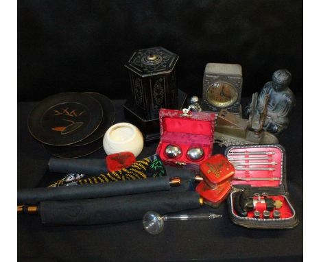 Works of art, to include musical cigarette dispenser, clock, matchbox holder, scrolls, lacquered dishes etc (qty)