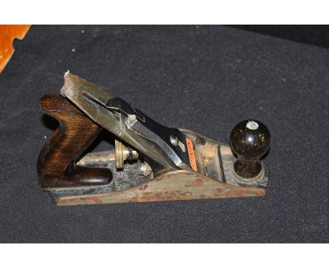 Boxed Stanley No 4 Plane, with instruction manual 