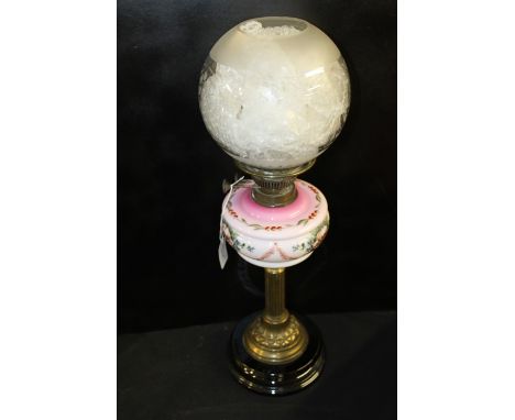 Art Deco lamp with floral decoration and brass elements
