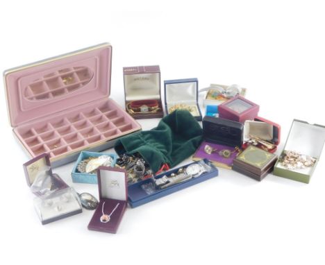 Various costume jewellery and effects, gentleman's cuff links, Ricoh gentleman's wristwatches, bar brooches, etc., Rotary lad