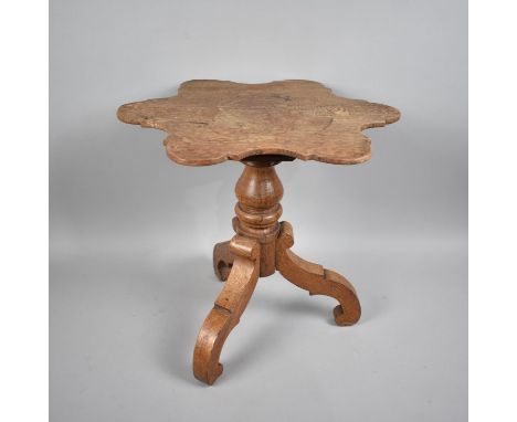 An Edwardian Oak Shaped Top Tripod Table/Stand, 45.5cms Diameter 