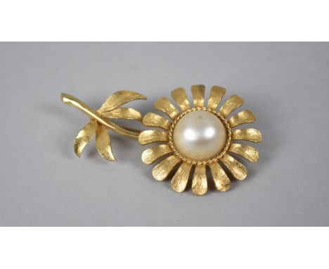 A Large Vintage Gold Tone Brooch, Sunflower, 8.5cms Long 