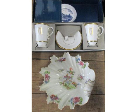 A collection of Royal Worcester, to include a shell dish with printed decoration, a case pair of coffe cups and saucers with 