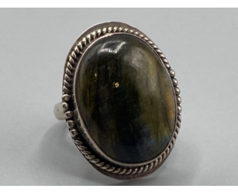 Silver &amp; labradorite oval ring, size P1/2, 8.9g