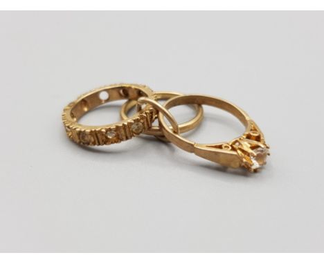 Vintage 9ct gold wedding eternity and engagement rings charm 2.8g