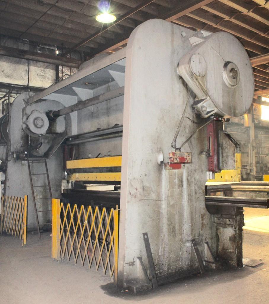 Cincinnati 750 Ton Mechanical Press Brake, S/N 21613, Air Activated Mechanical Clutch, 20 ft. Ove