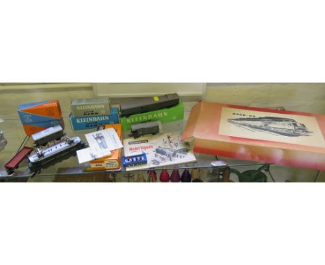 A Buco & Co part goods set (incomplete), a Pocher Torino HO gauge 'Carro Spartineve a Elica' 180 locomotive, boxed, other Kle