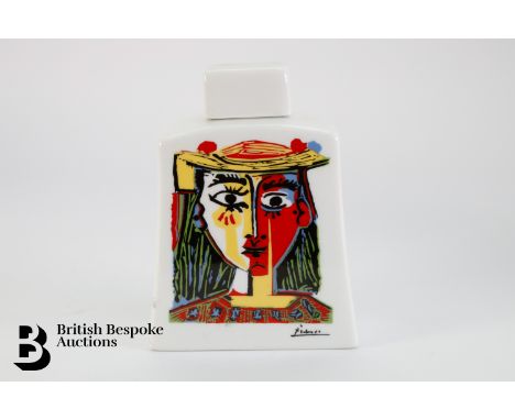 Picasso porcelain trinket tray after "L'Horloge de Fleurs", together Picasso Buste de Femme au Chapeau &aacute; Pompons flask