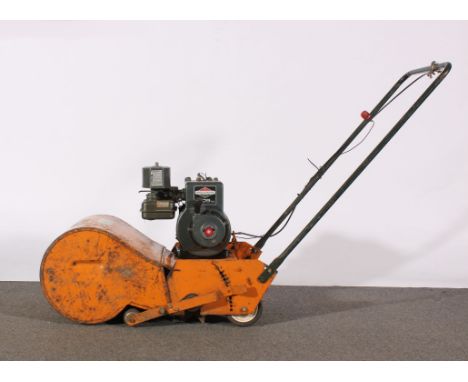 SISIS Fibamo petrol lawnmower, cylinder blade, Briggs & Stratton, 109cc engine.
