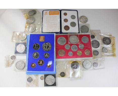 A collection of Victorian and later coinage including crowns, coinage of Britain 1977 set, Britain's first decimal coins, etc