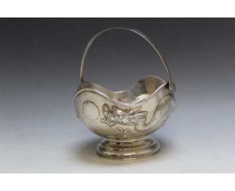 A CHINESE SILVER SWING HANDLED DRAGON BASKET BY TUCK CHANG &amp; CO, featuring a Dragon chasing the sun, approx weight 198g, 