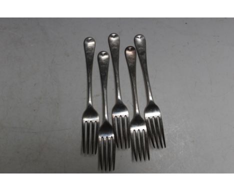 A MATCHED SET OF FIVE HALLMARKED SILVER DESSERT FORKS WITH CREST OF A BIRD PERCHED ON A BUGLE  - LONDON 1825, makers mark WC,
