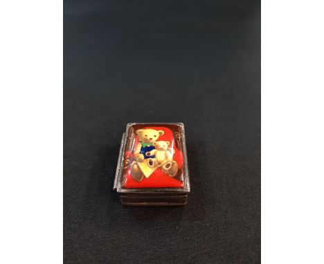 SILVER SNUFF BOX WITH ENAMEL TOP