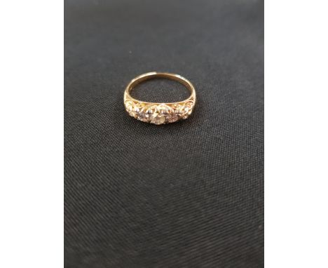 BEAUTIFUL ANTIQUE 18CT GOLD 5 STONE DIAMOND RING WITH 0.50 CARAT OF DIAMONDS SIZE M AN D A HALF