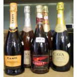 Five bottles of various sparkling, Canti, Cornish Sunset, Blossom Hill and two Cava's (5)