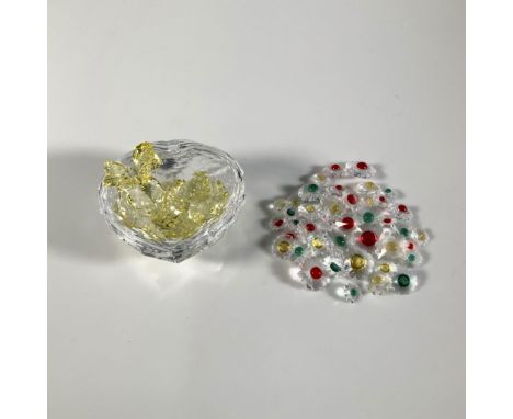 This dazzling collection includes a crystal heart jewel box adorned with a yellow bow, filled with yellow hearts, and a bag o