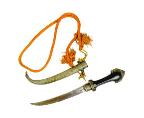 An early 20th Century Moroccan Koummya Jambiya dagger. Dome shaped white metal pommel with a waisted wooden grip and curved b