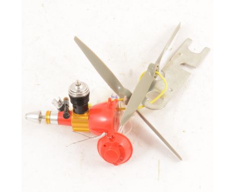 COX TD 020 glow with 2 props, Spanner and head.