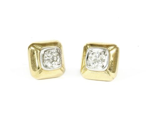 A pair of 18ct gold single stone brilliant cut diamond square stud earrings,3.41g