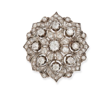 AN ANTIQUE VICTORIAN DIAMOND BROOCH in yellow gold and silver, in an openwork design set throughout with old cut diamonds, th