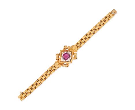 AN ANTIQUE FRENCH GARNET AND DIAMOND BRACELET in 18ct yellow gold, set with an octagonal step cut garnet accented by old cut 