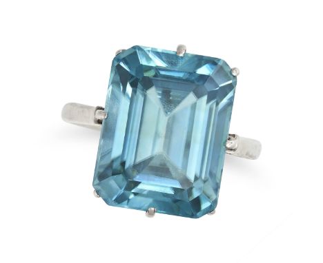 A BLUE ZIRCON DRESS RING, EARLY 20TH CENTURY set with an octagonal step cut blue zircon of approximately 18.19 carats, no ass