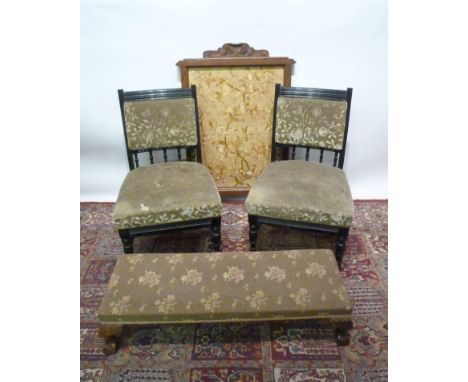 An Oak Adjustable Fire Screen, together with a pair of Victorian ebonised side chairs and a rectangular foot stool