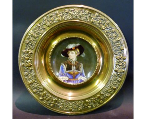 A Late 19th Early 20th Century Continental Porcelain Cabinet Dish, hand painted with a half length portrait of a gentleman in