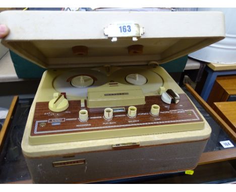 Vintage Cossor reel to reel tape player E/T